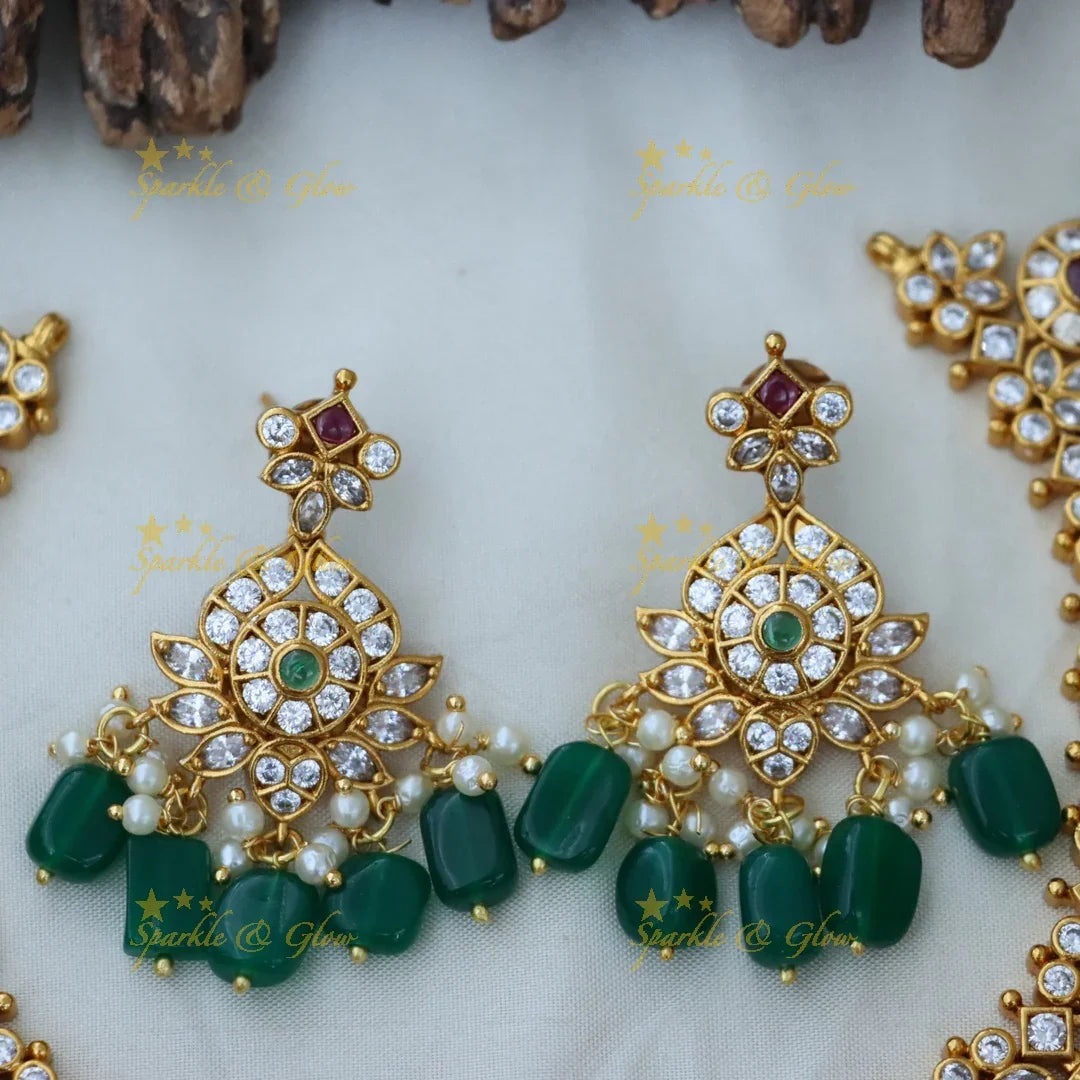 Exquisite Festive Gold Short Necklace Set for Celebrations