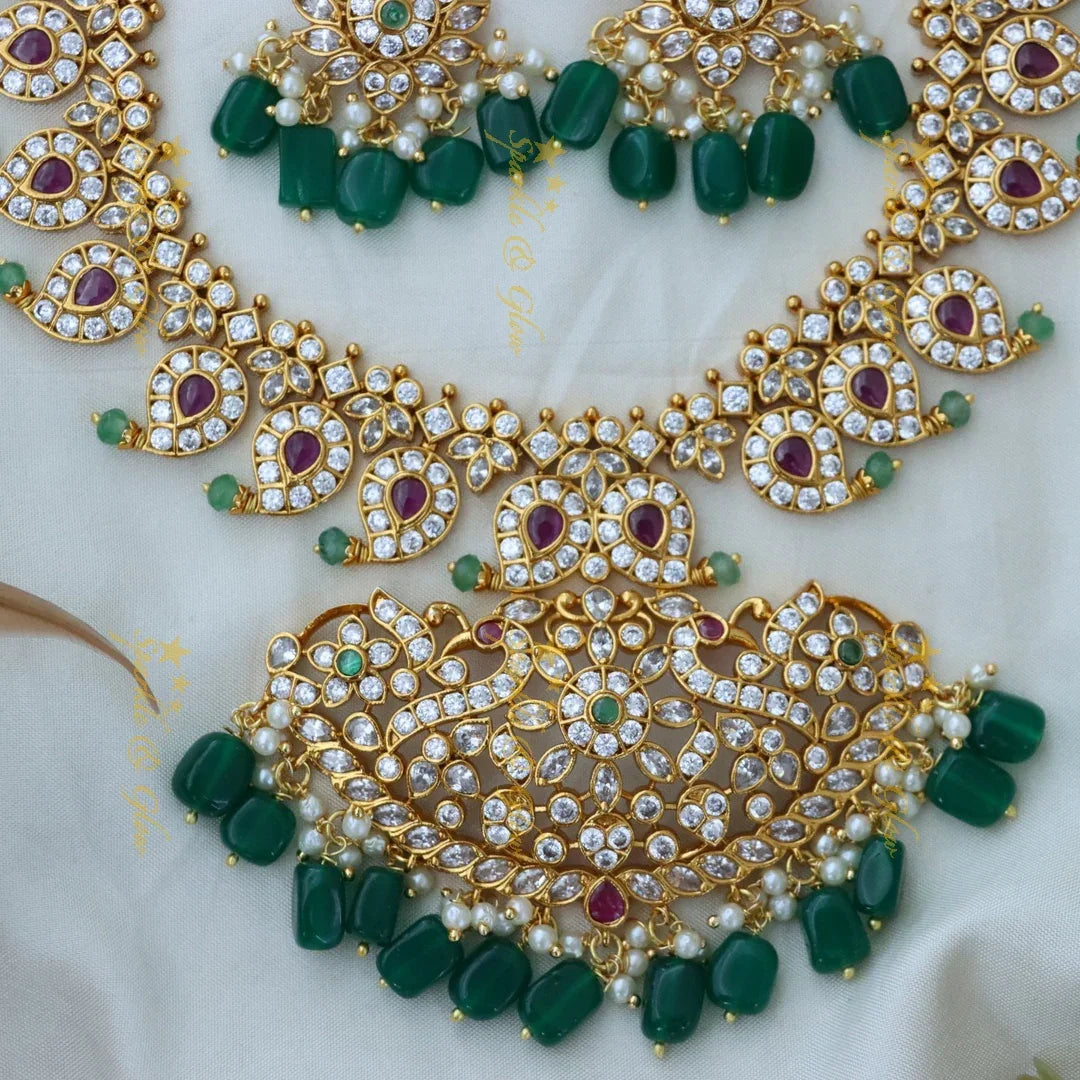 Exquisite Festive Gold Short Necklace Set for Celebrations