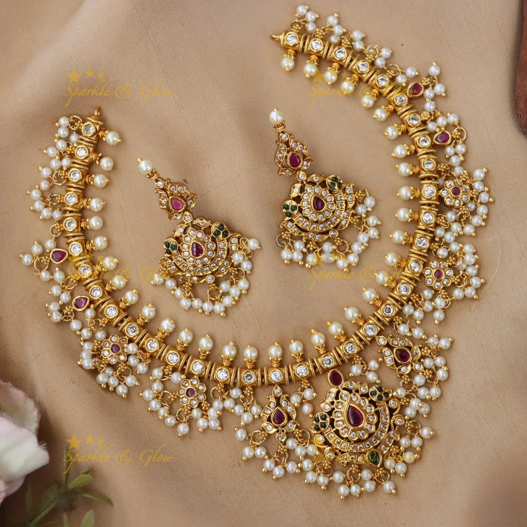Elegant Floral Pearl Necklace Set for Weddings & Festivities