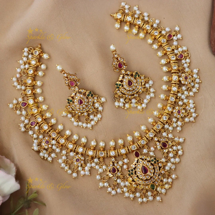 Elegant Floral Pearl Necklace Set for Weddings & Festivities