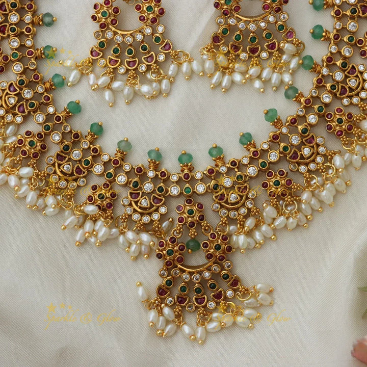 Exquisite Floral Guttapusalu Necklace Set - Sparkle & Glow