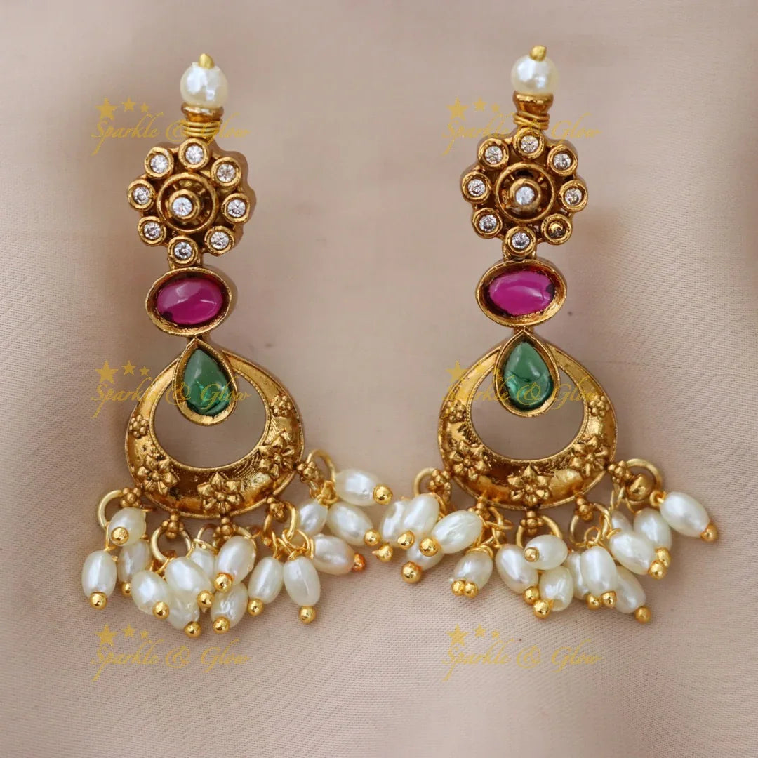 Exquisite Gold-Alike Pearl Necklace for Celebrations