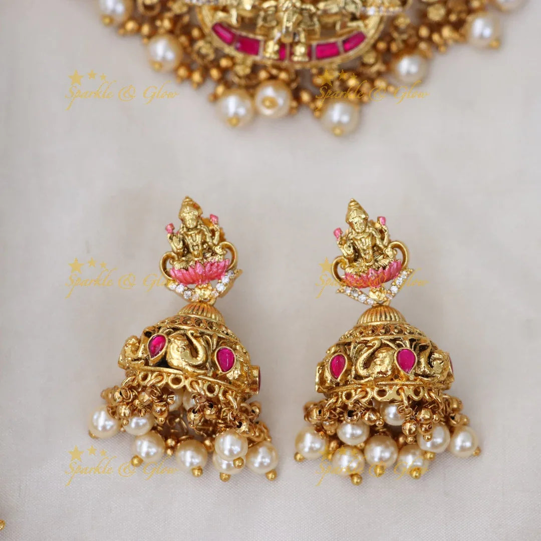 Exquisite Temple Jewellery Set for Bridal Elegance