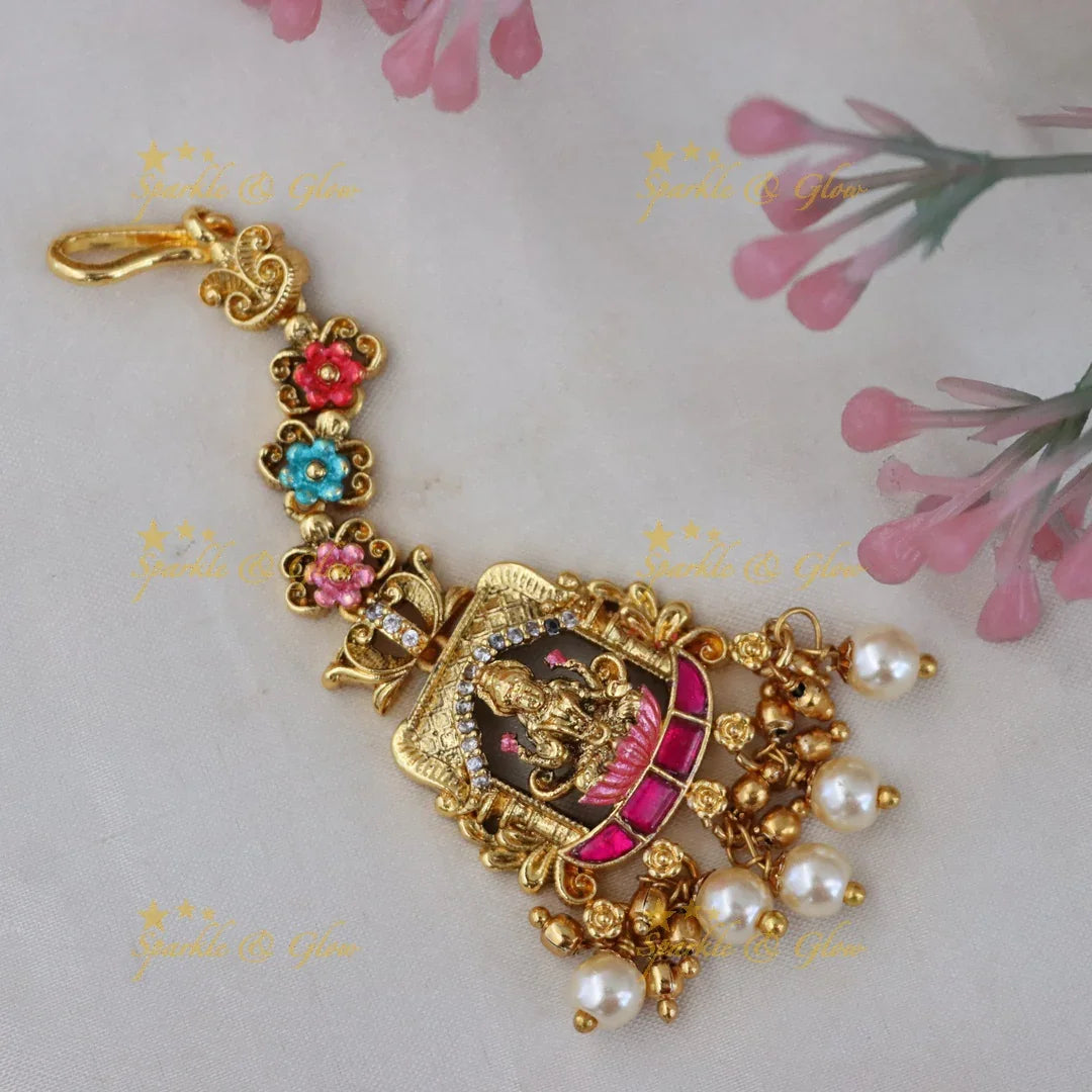 Exquisite Temple Jewellery Set for Bridal Elegance