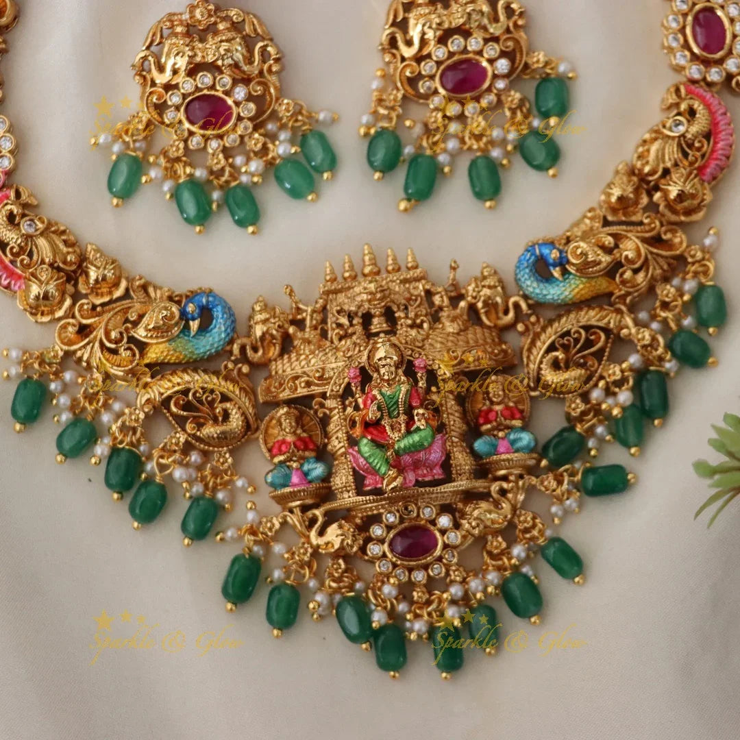 Exquisite Gold Temple Jewelry Set - Sparkle & Glow