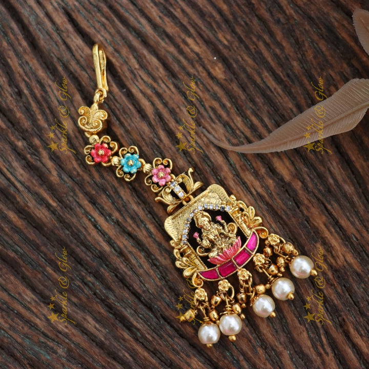 Exquisite Gold Temple Maang Tikka for Occasions