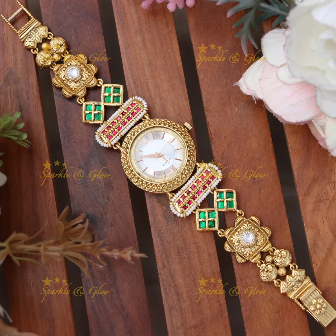 Exquisite Pearl Floral Antique Watch - Timeless Elegance