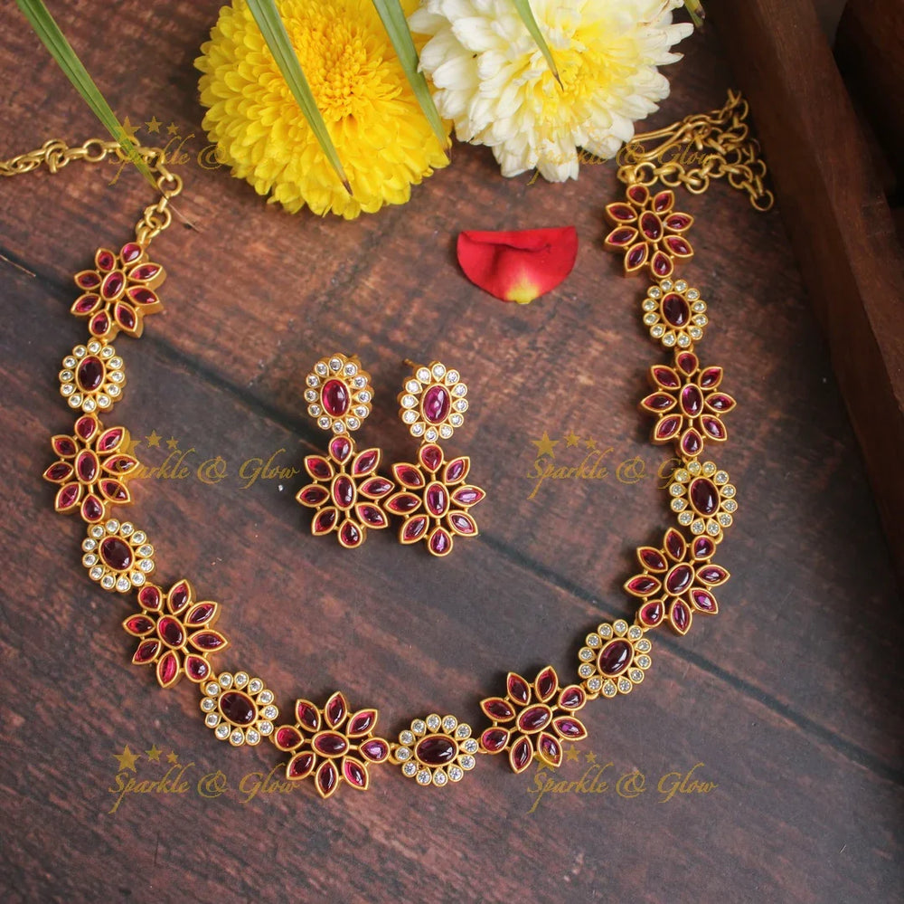 Premium Matte stone floral necklace - Green - Sparkle and Glow