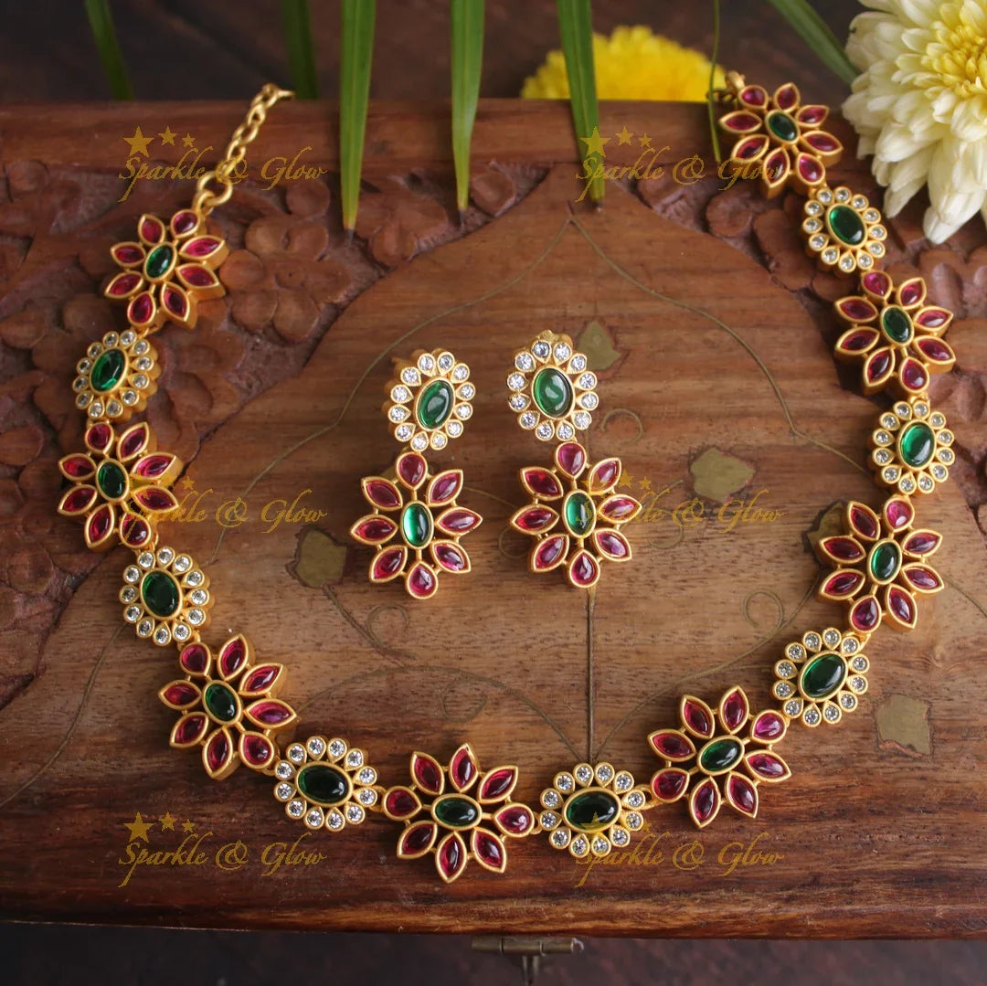 Premium Matte stone floral necklace - Green - Sparkle and Glow