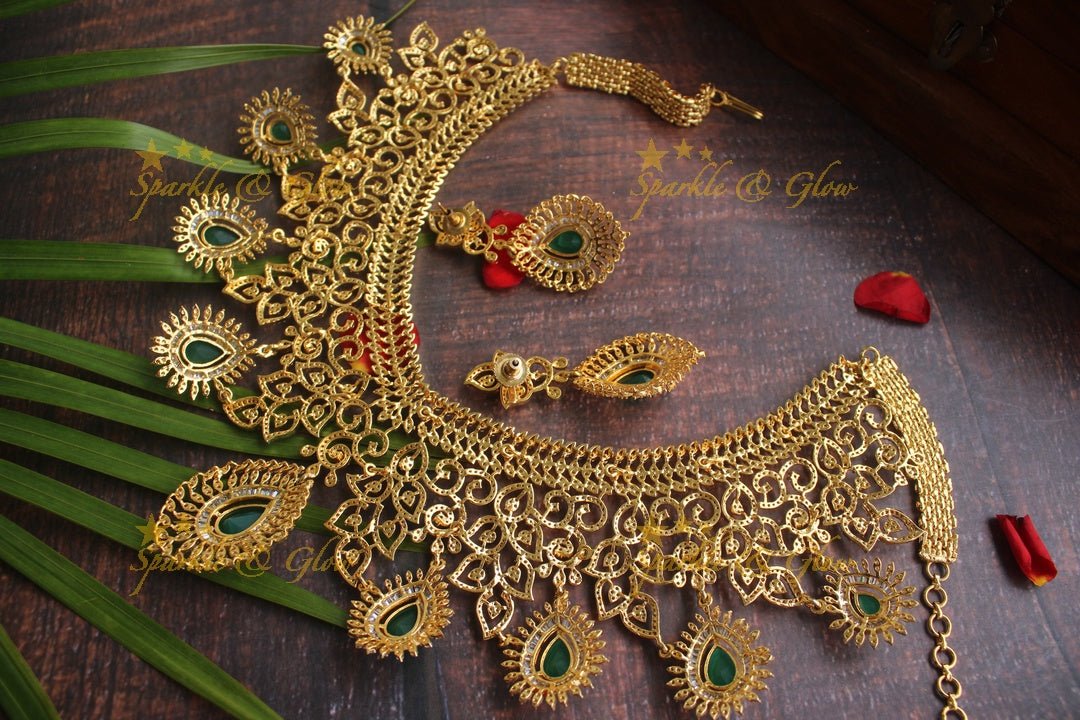 Exclusive American daimond intricate necklace - Gold Green - Sparkle and Glow - Gold Pink - Back Thread