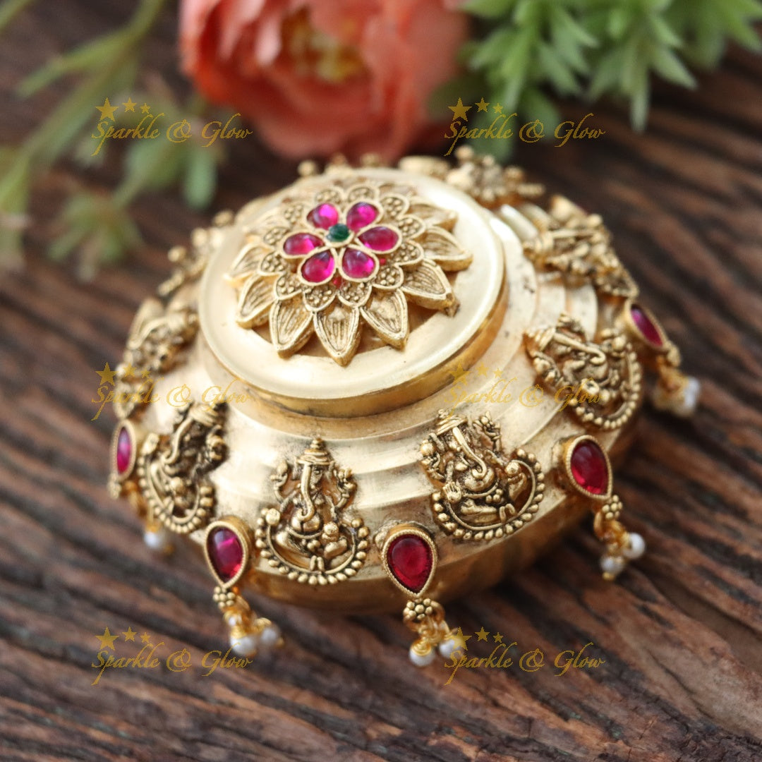 Elegant Ganesh Pearl Kumkum Box for Festive Occasions