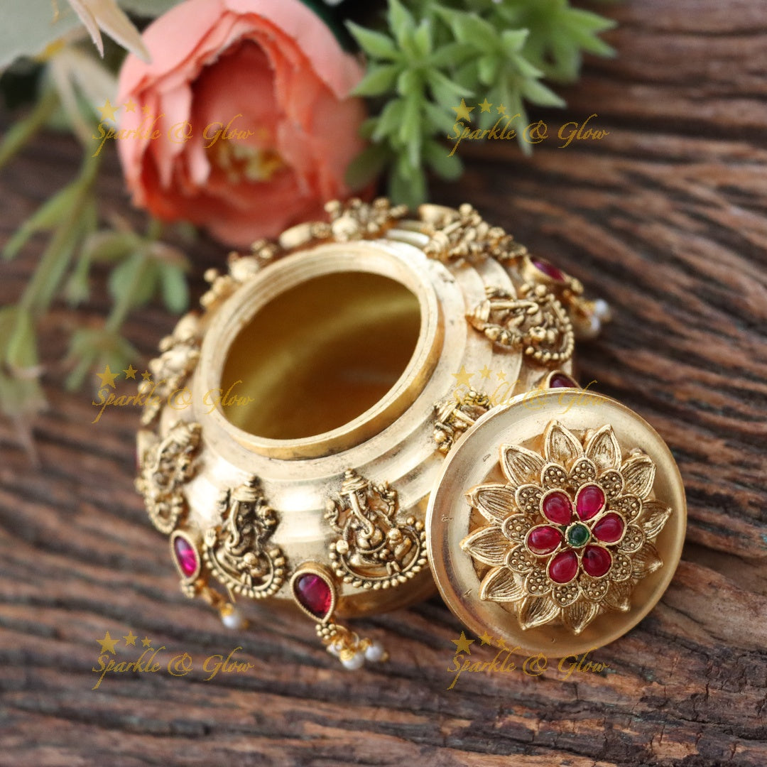 Elegant Ganesh Pearl Kumkum Box for Festive Occasions