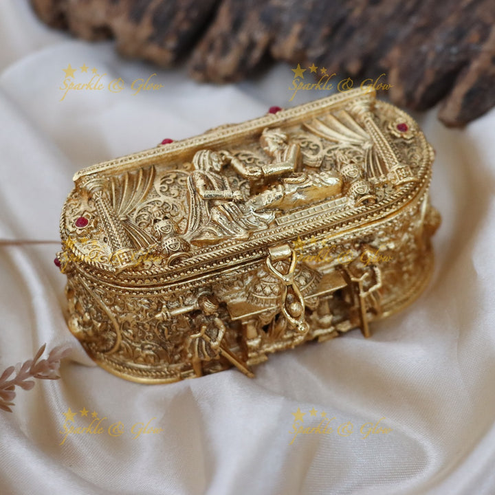 Exquisite Gold-Plated Bridal Kumkum Box for Weddings