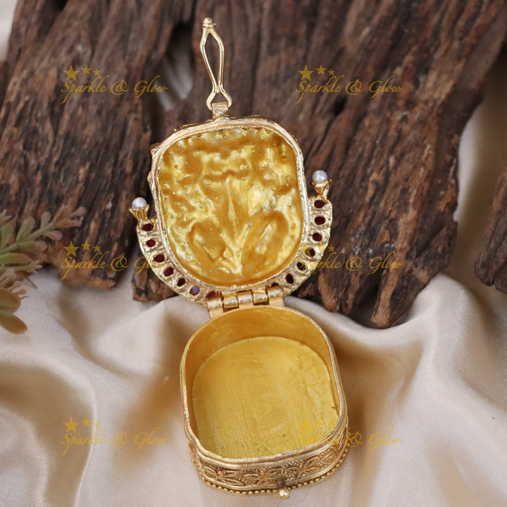Exquisite Shiv Parvati Ganesh Kumkum Box - Sparkle & Glow