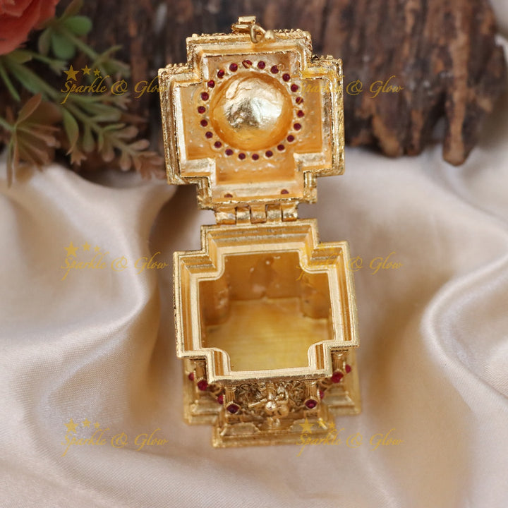 Exquisite Krishna Kumkum Box – Perfect for Festive Joy
