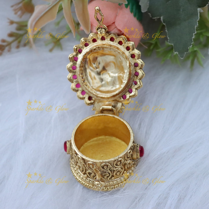 Exquisite Shiv Parvati Kumkum Box with Gold Finish
