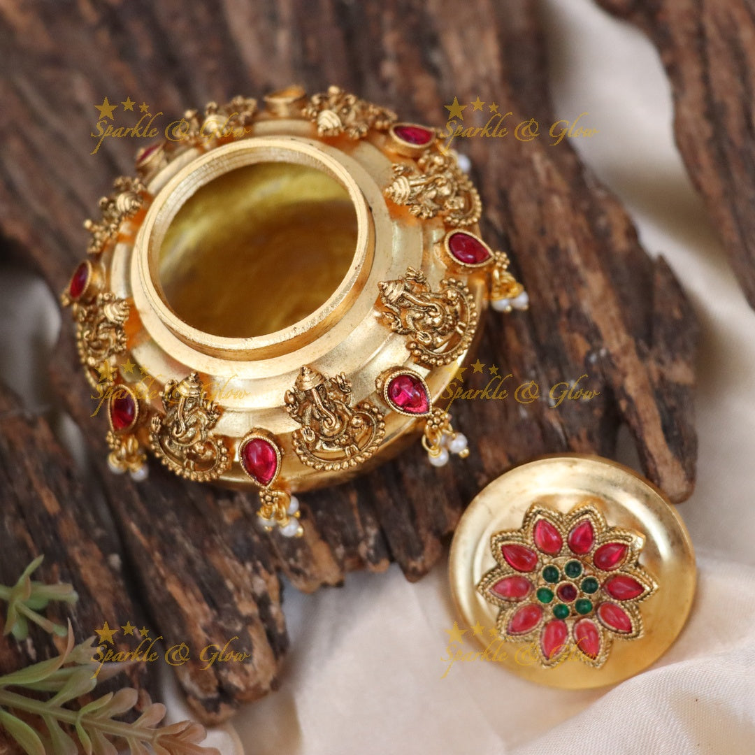 Exquisite Gold Ganesh Kumkum Box for Festive Elegance