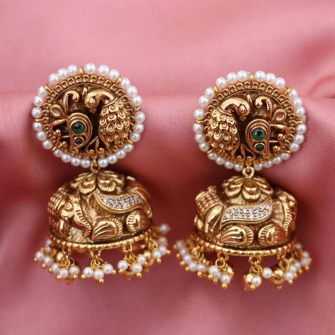 Exquisite Gold Jhumka Earrings for Festive Elegance