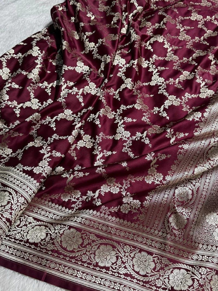 Luxurious Banarasi Silk Saree – Perfect for Weddings