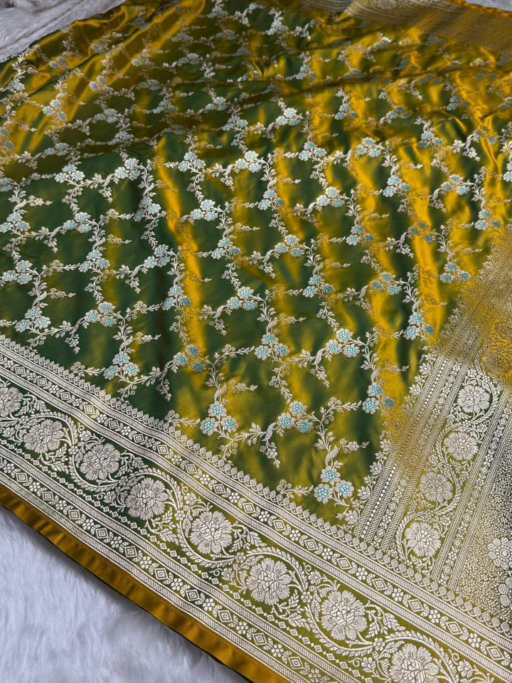 Luxurious Banarasi Silk Saree – Perfect for Weddings