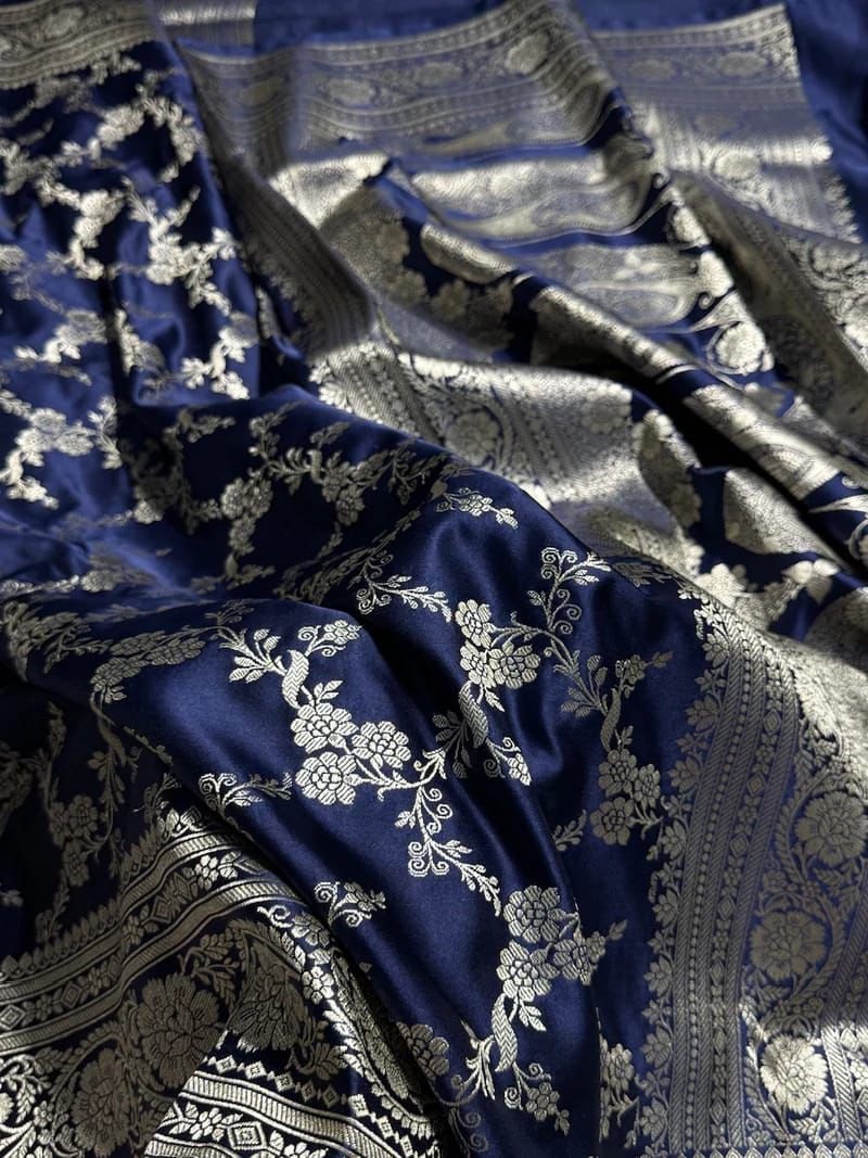 Luxurious Banarasi Silk Saree – Perfect for Weddings