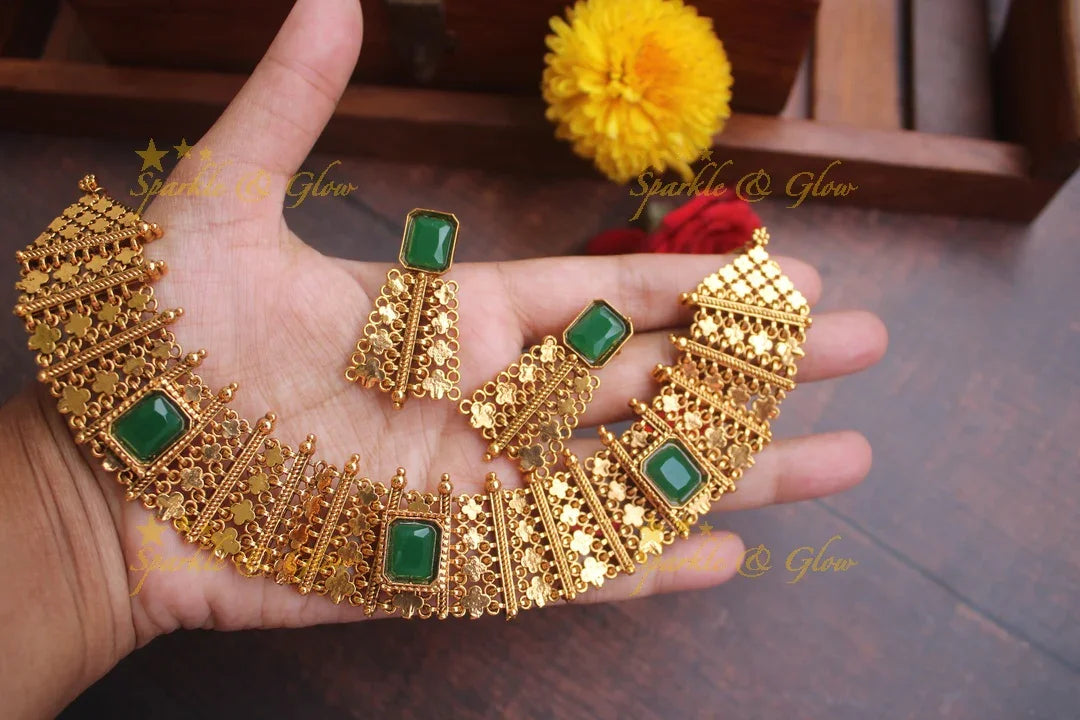 Intricate statement gold alike stone short necklace - Green - Sparkle and Glow