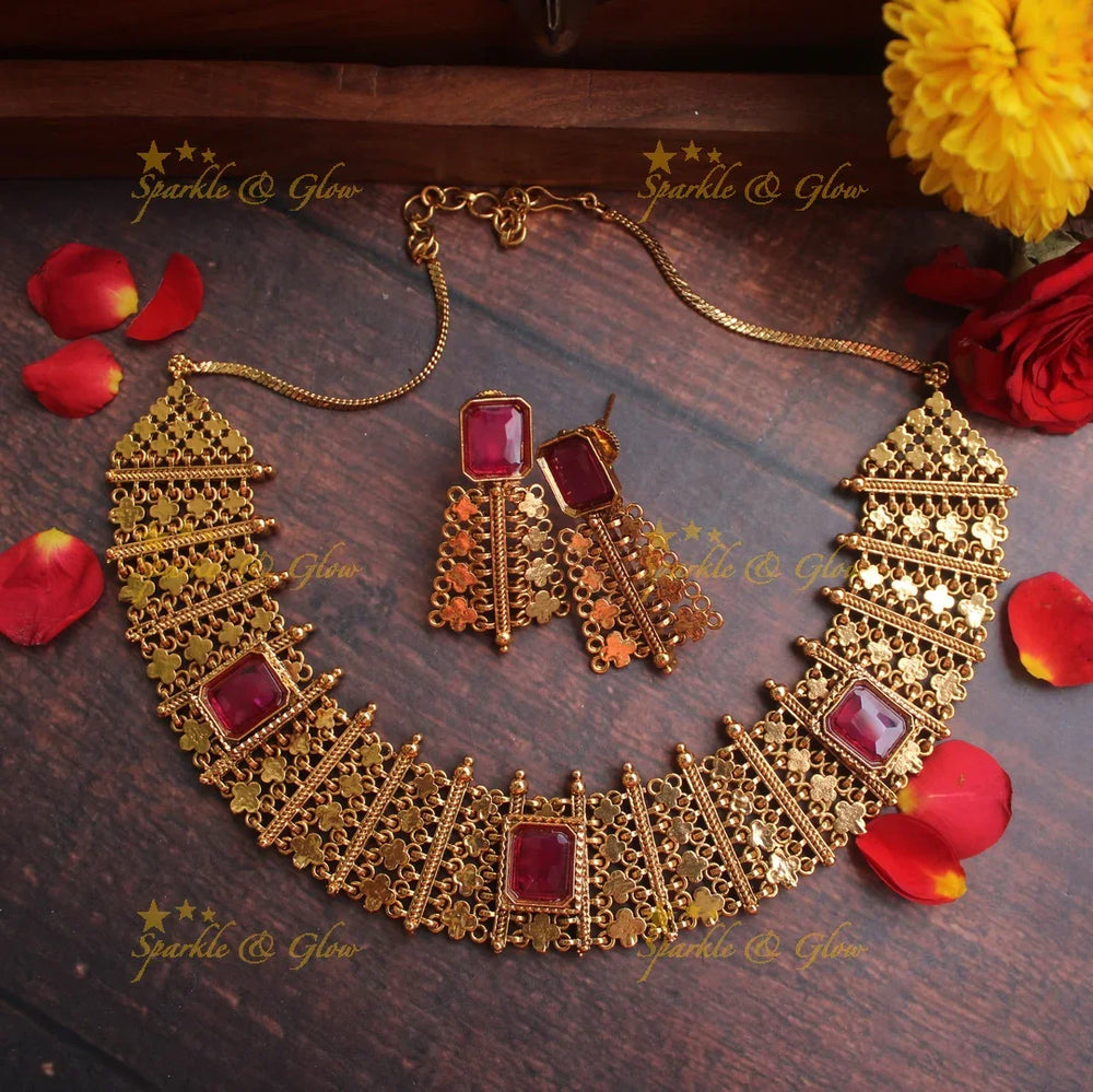 Intricate statement gold alike stone short necklace - Green - Sparkle and Glow