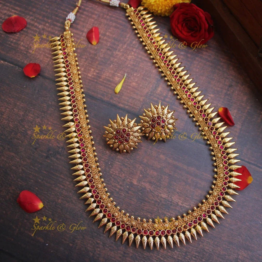 Handmade antique kemp spike long necklace - Sparkle and Glow