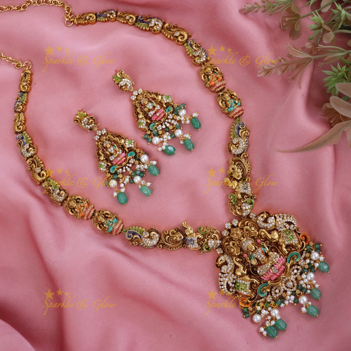 Exquisite Long Temple Necklace for Weddings