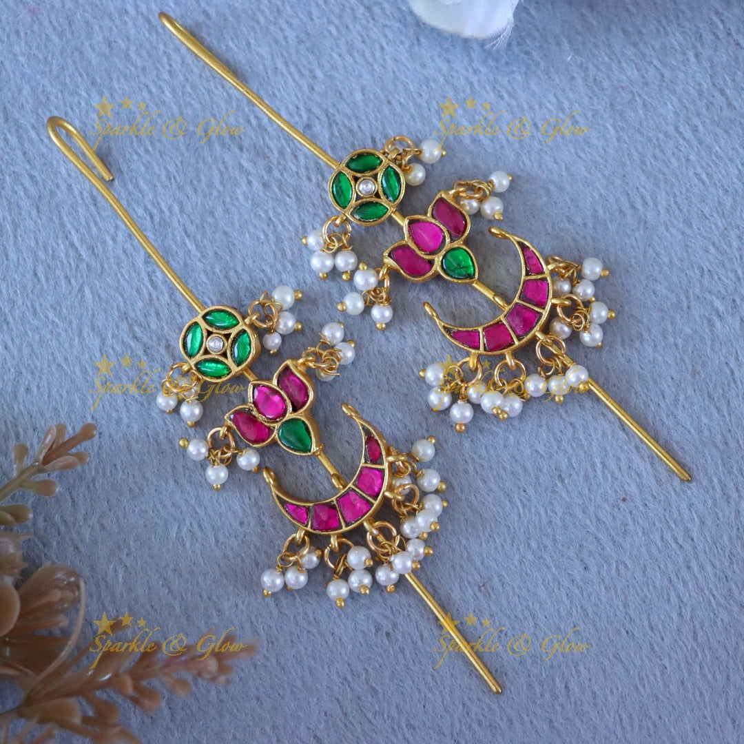 Exquisite Jadau Ear Cuff with Lotus & Pearls