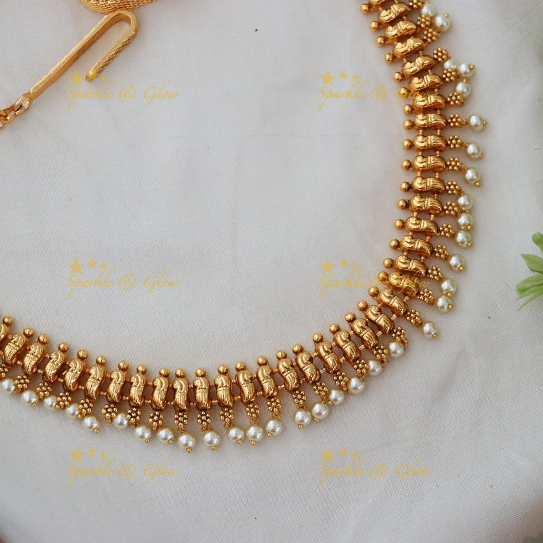 Exquisite Pearl & Floral Gold Hip Chain for Special Occasions