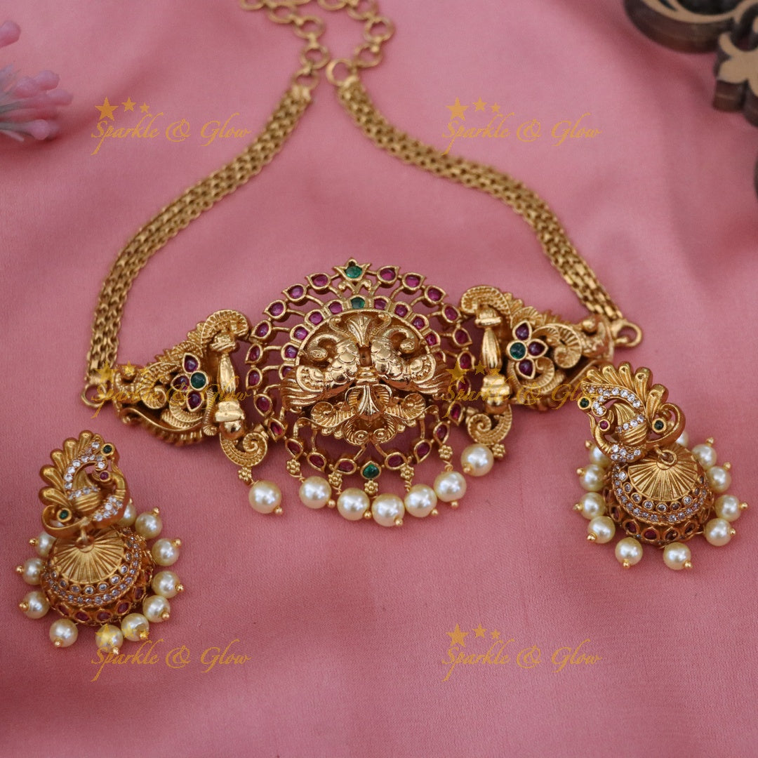 Exquisite Gold Choker Necklace for Celebrations