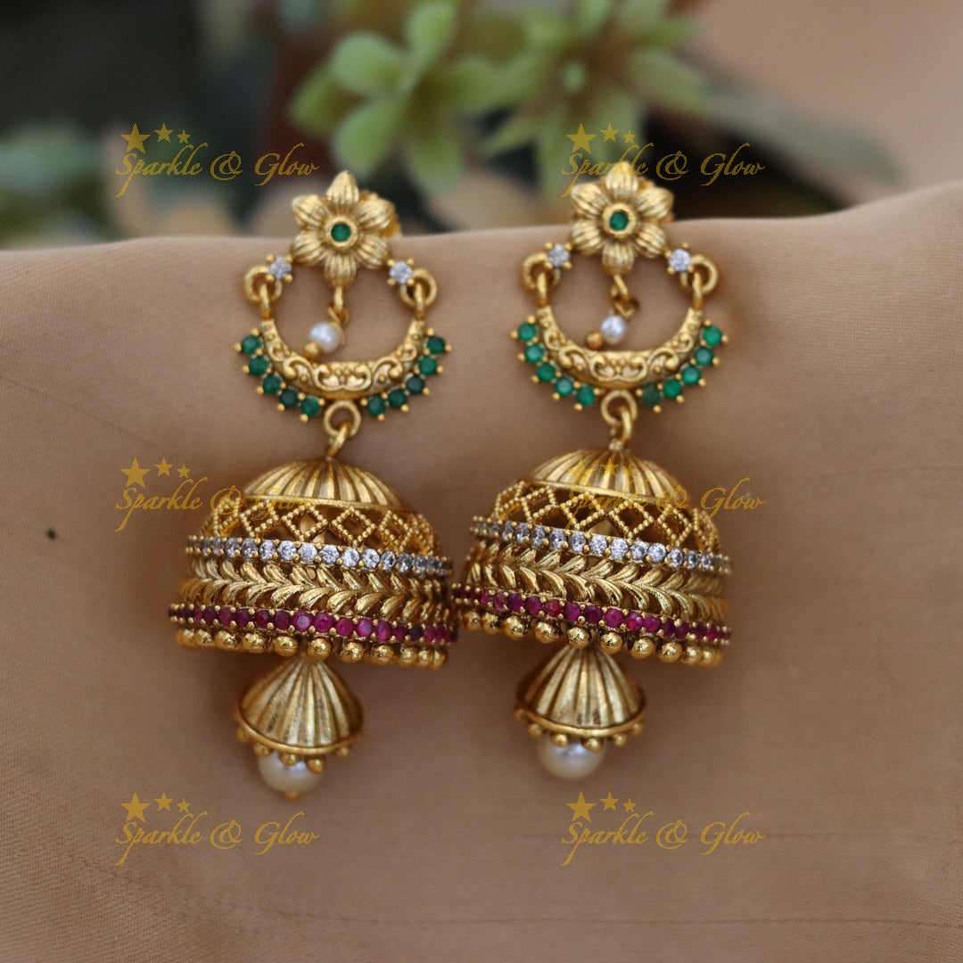 Exquisite Gold Plated Choker Necklace for Festive Glam