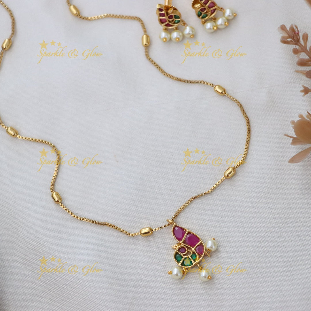 Exquisite Peacock Gold Necklace Set - Radiate Grace