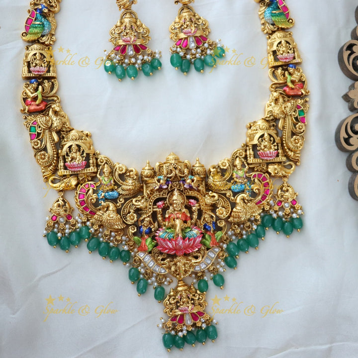 Exquisite Lakshmi Pearl Necklace for Weddings