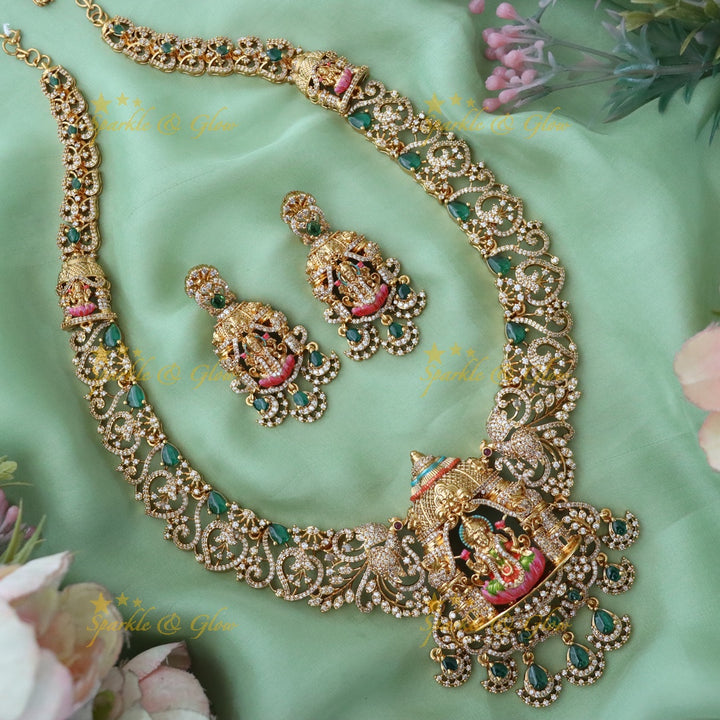 Heart Design Lakshmi Necklace - Sparkle & Glow