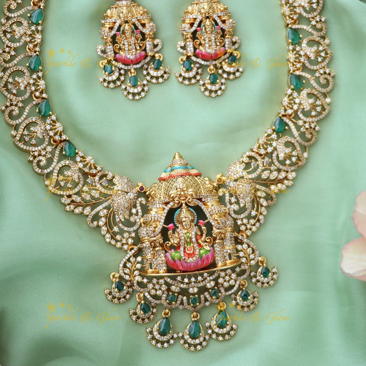 Heart Design Lakshmi Necklace - Sparkle & Glow