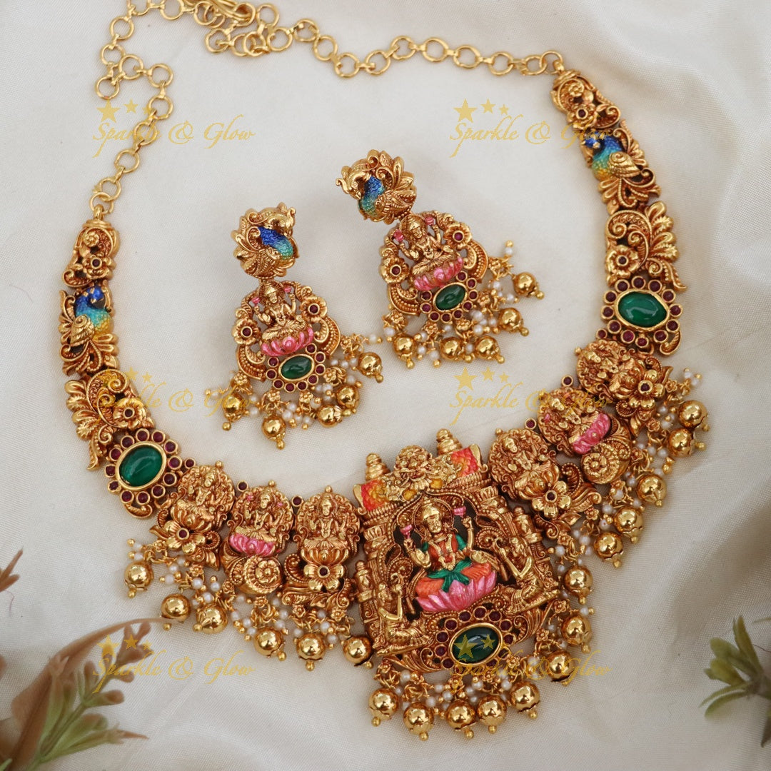 Exquisite Temple Necklace Set for Weddings - Sparkle & Glow