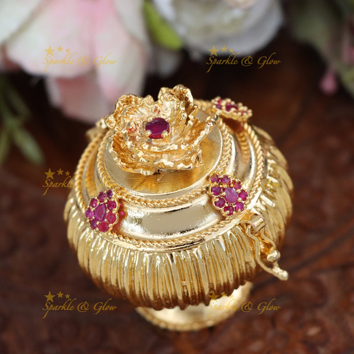 Exquisite Gold Kumkum Box for Special Celebrations