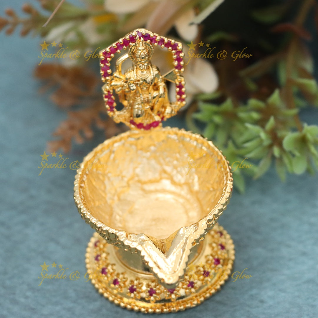 Exquisite Gold-Plated Kumkum Box for Festive Rituals