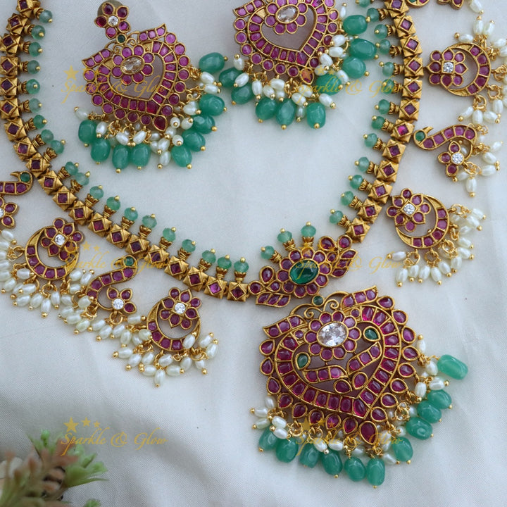 Exquisite Indian Gold Necklace for Wedding Glamour