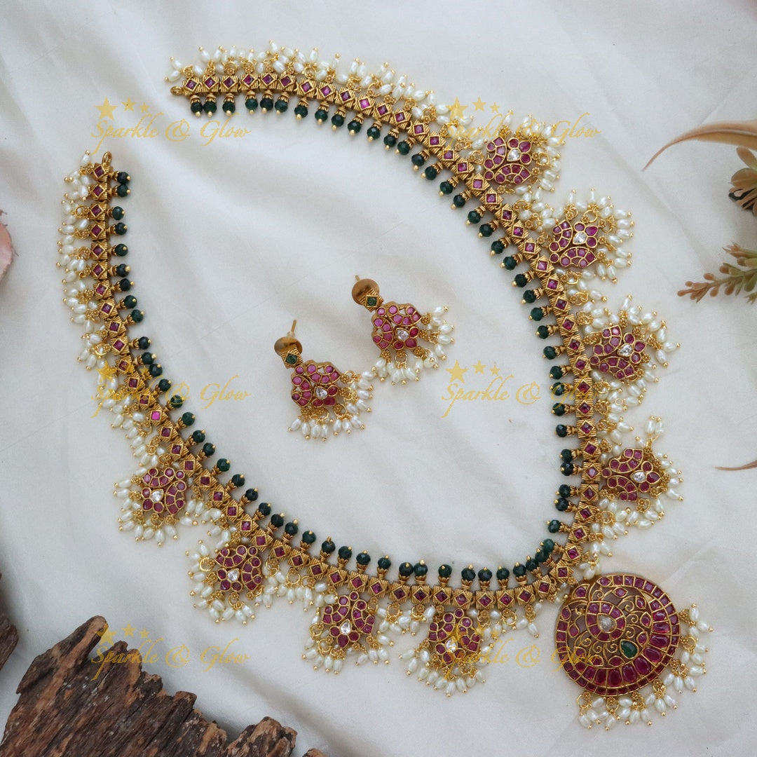 Stunning Gold Necklace Set for Weddings & Festivals