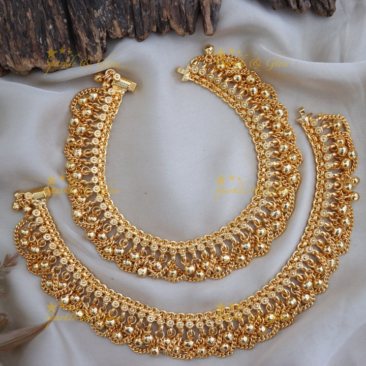 Exquisite Gold-Alike Wedding Anklets for Festive Elegance