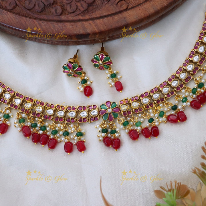 Exquisite Gold-Tone Kundan Short Necklace Set