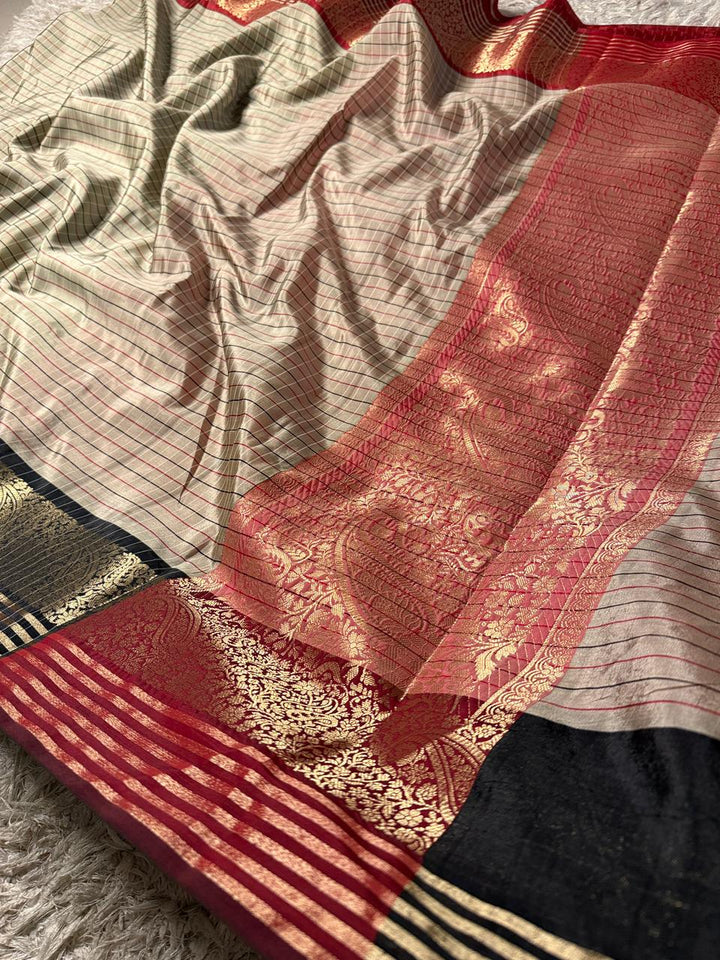 Exquisite Banarasi Silk Saree for Weddings