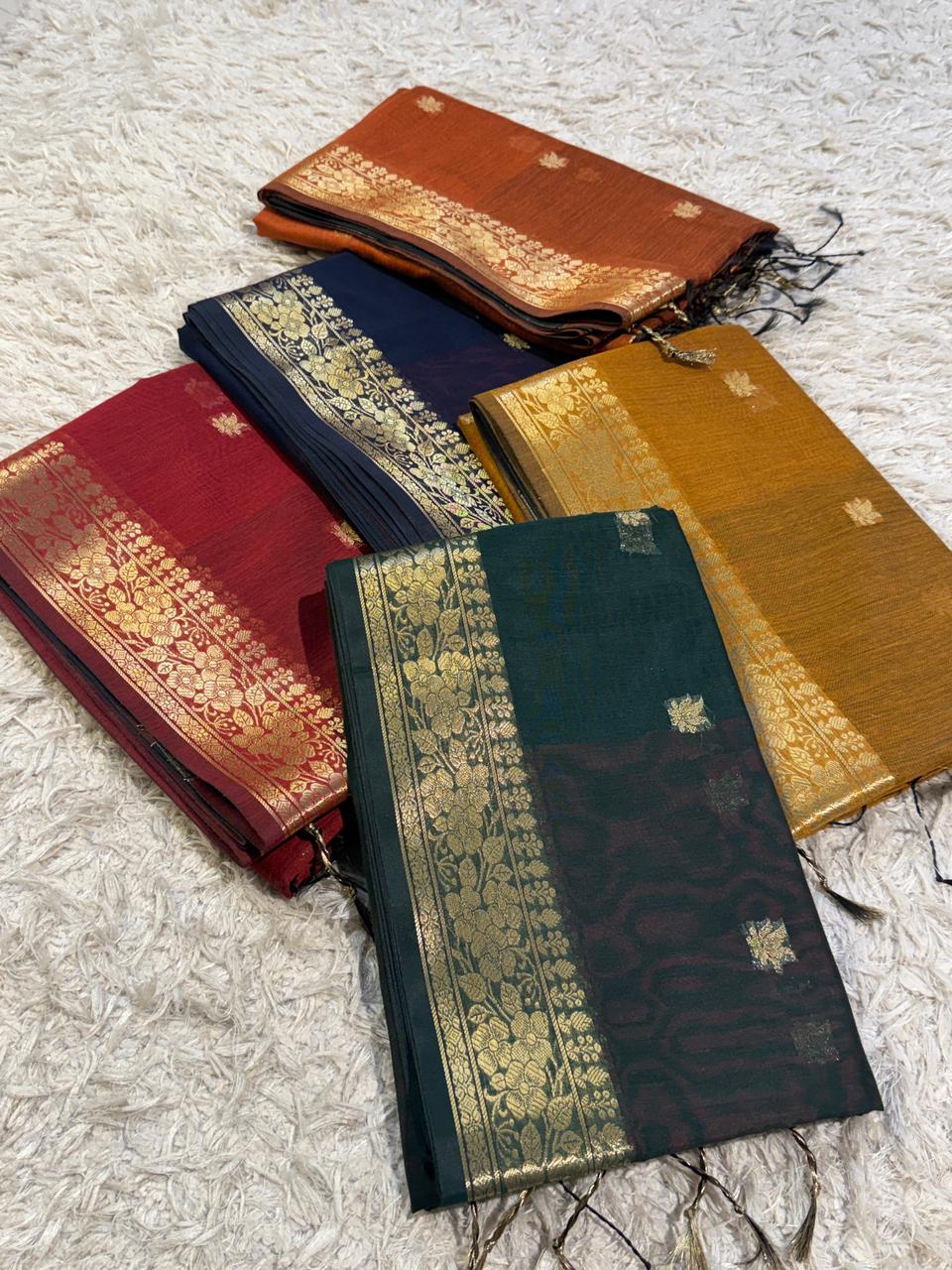 Elegant Banarasi Maheshwari Saree - Perfect for Festive Days