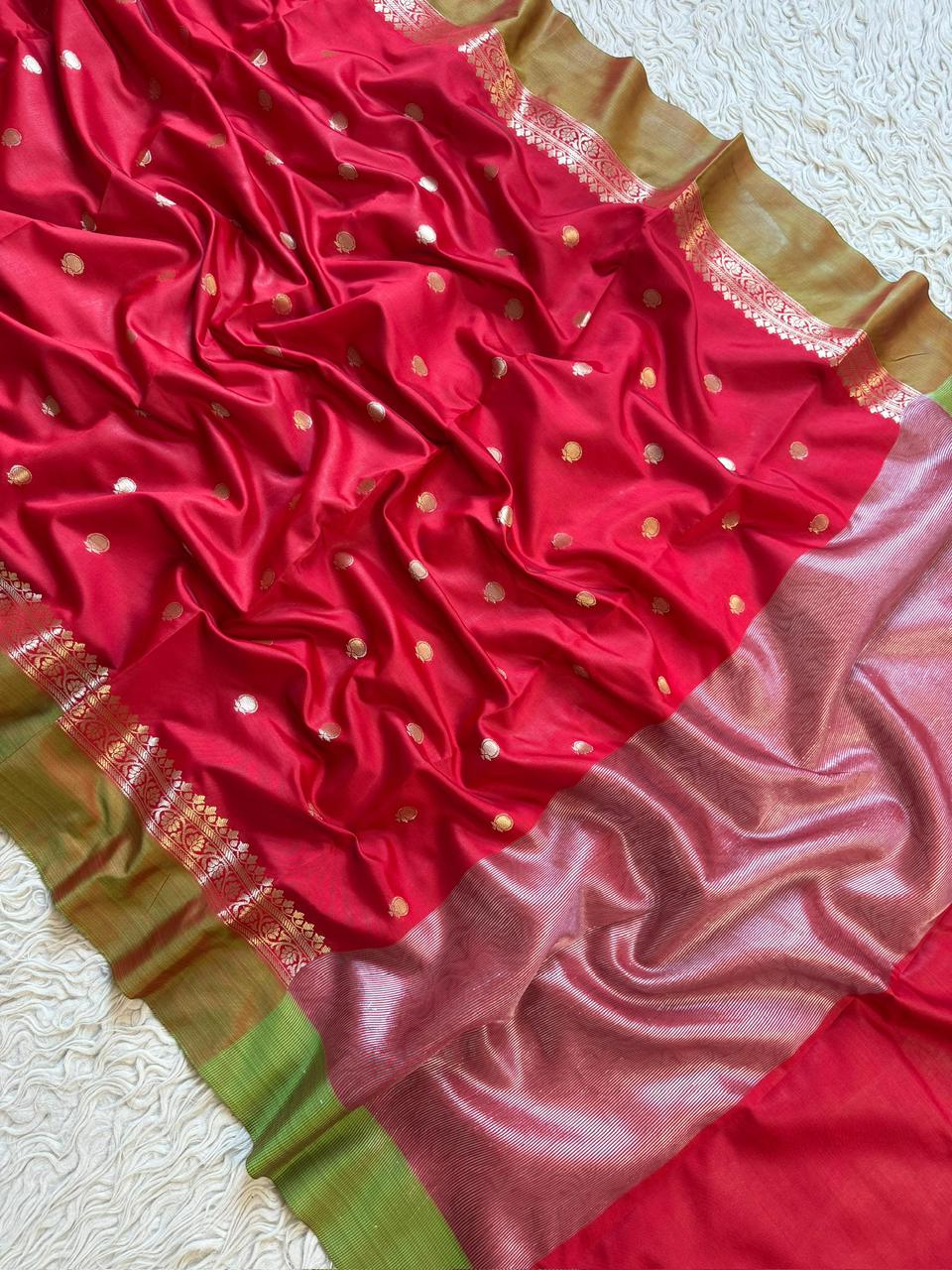 Elegant Black & Green Tissue Organza Saree for Festivities