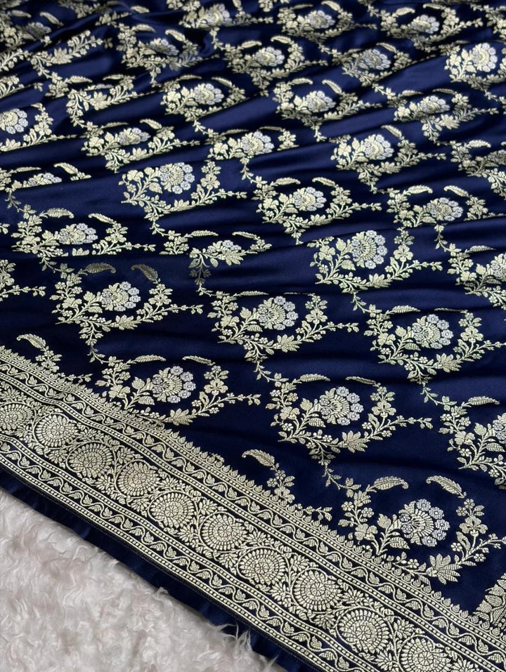Exquisite Banarasi Saree for Weddings & Festive Looks