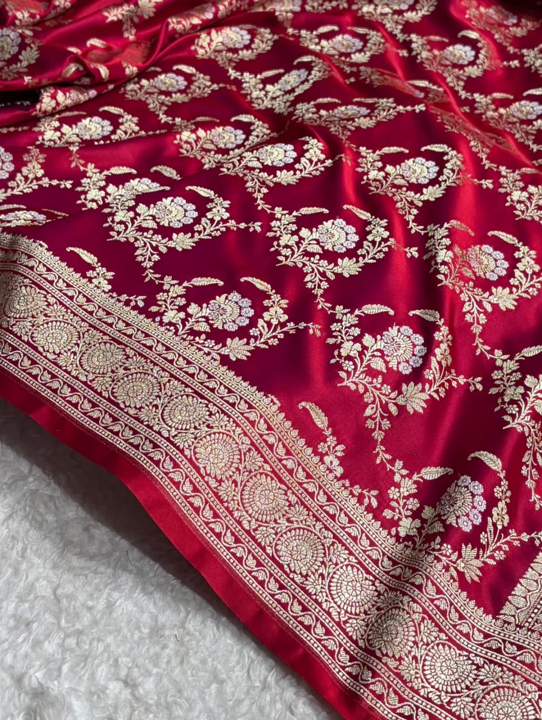 Exquisite Banarasi Saree for Weddings & Festive Looks