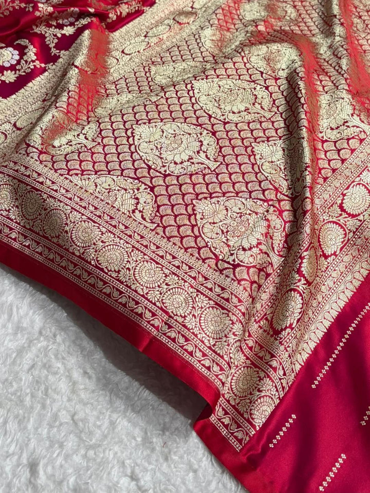 Exquisite Banarasi Saree for Weddings & Festive Looks